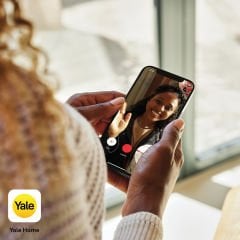 Yale Akıllı Görüntülü Kapı Zili SV-VDB-1A-W  + AC Güç Adaptörü SV-VDBAC-1A-W