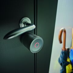 Yale Linus Akıllı Kilit L2 Lite  - Gümüş